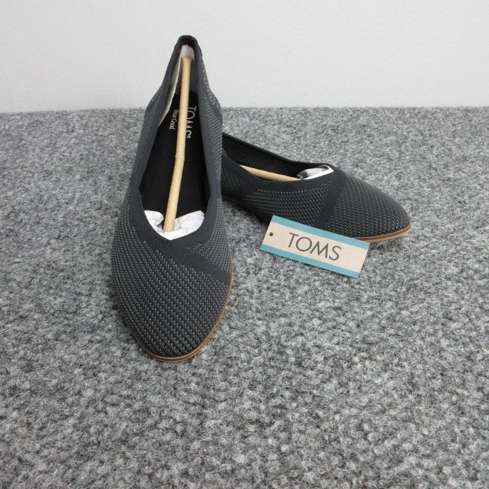 TOMS Shoes Womens Size 7.5 Black Jutti Neat Chevron Knit Pointed Flats REPREVE